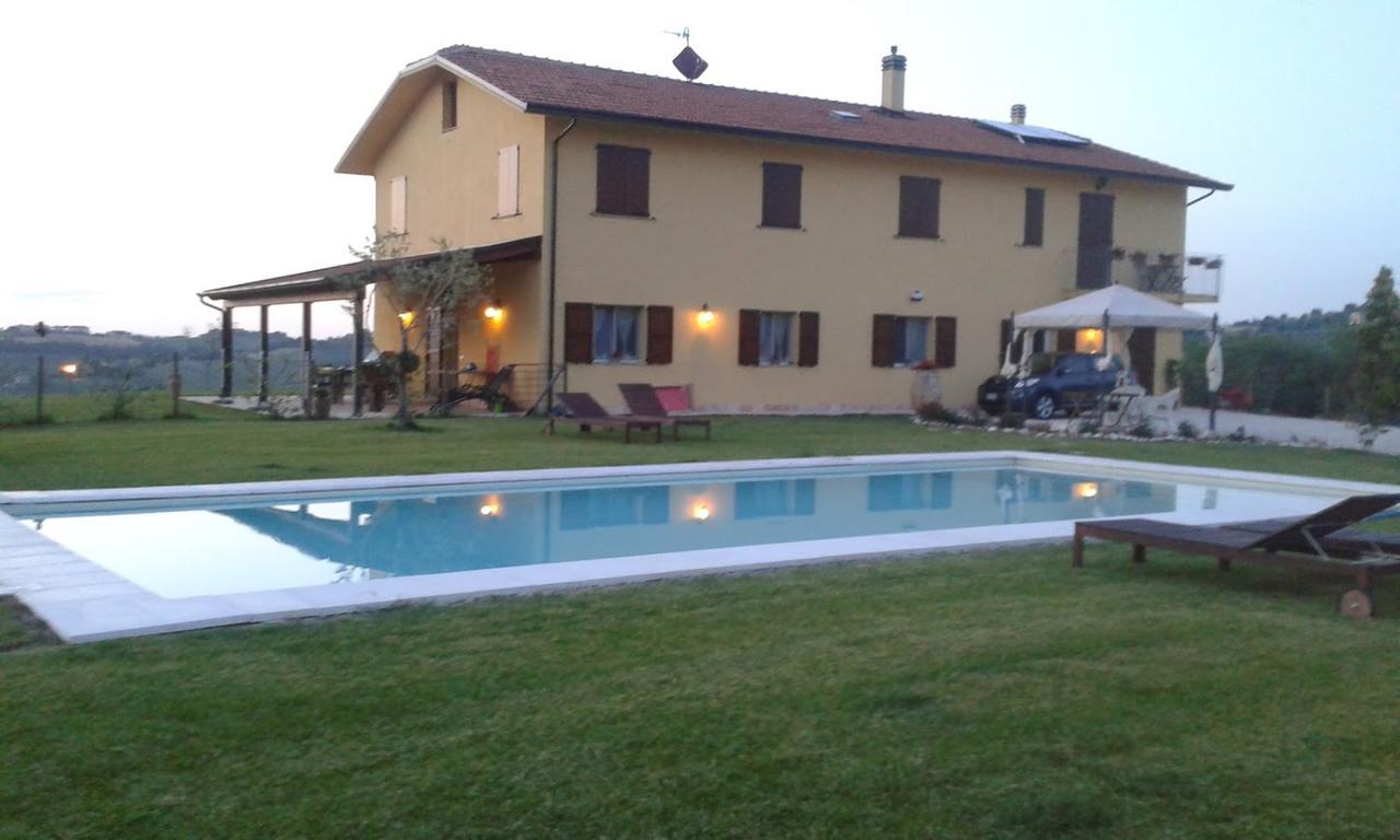 B&B Villa Olesia Ostra Екстериор снимка