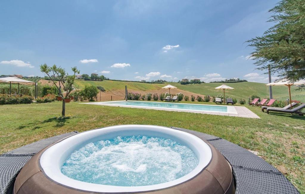 B&B Villa Olesia Ostra Екстериор снимка